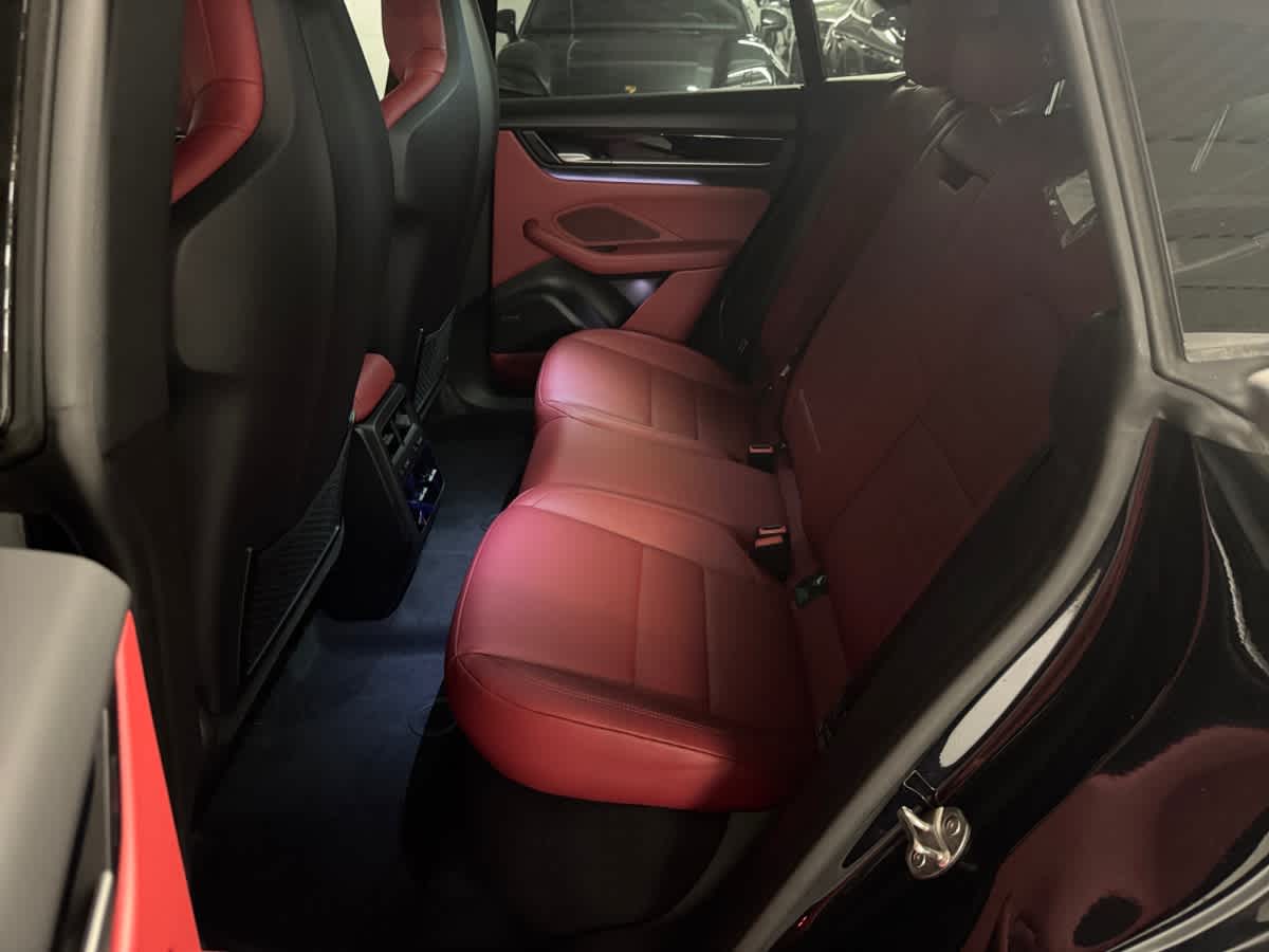 new 2025 Porsche Macan car