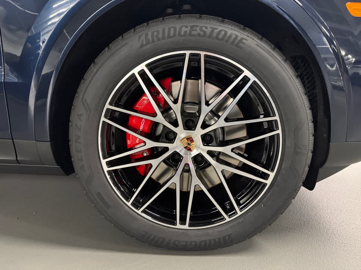 new 2026 Porsche Cayenne car
