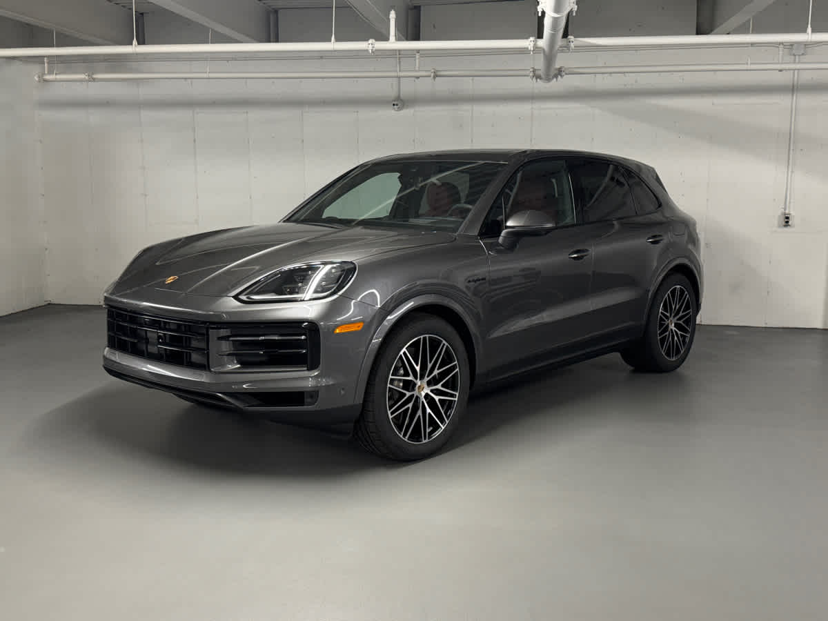 new 2025 Porsche Cayenne car