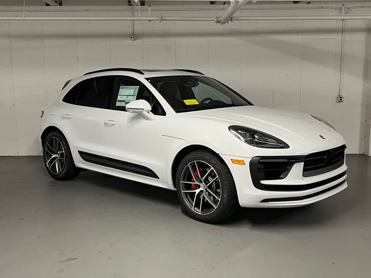 new 2026 Porsche Macan car