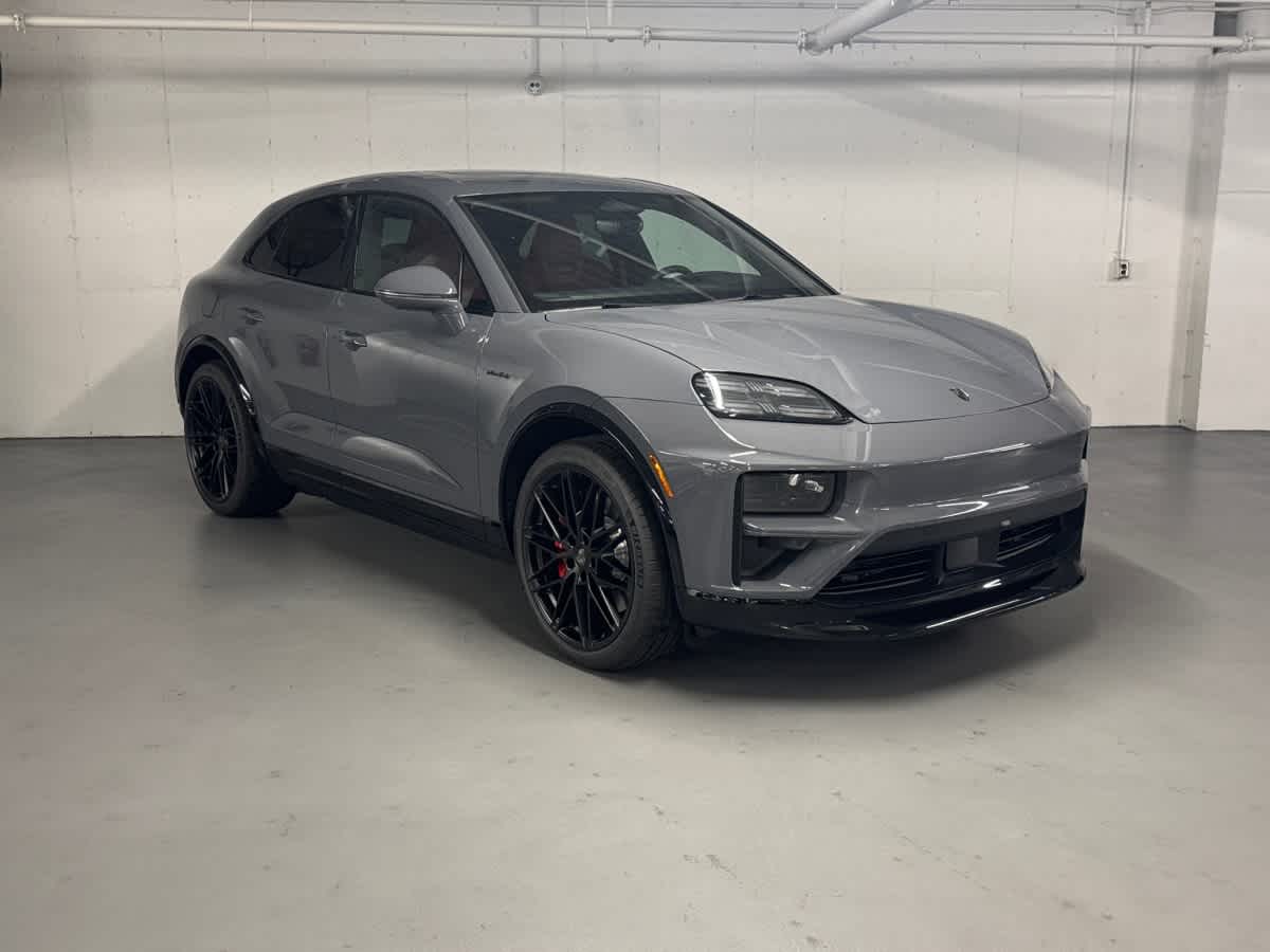 new 2025 Porsche Macan car