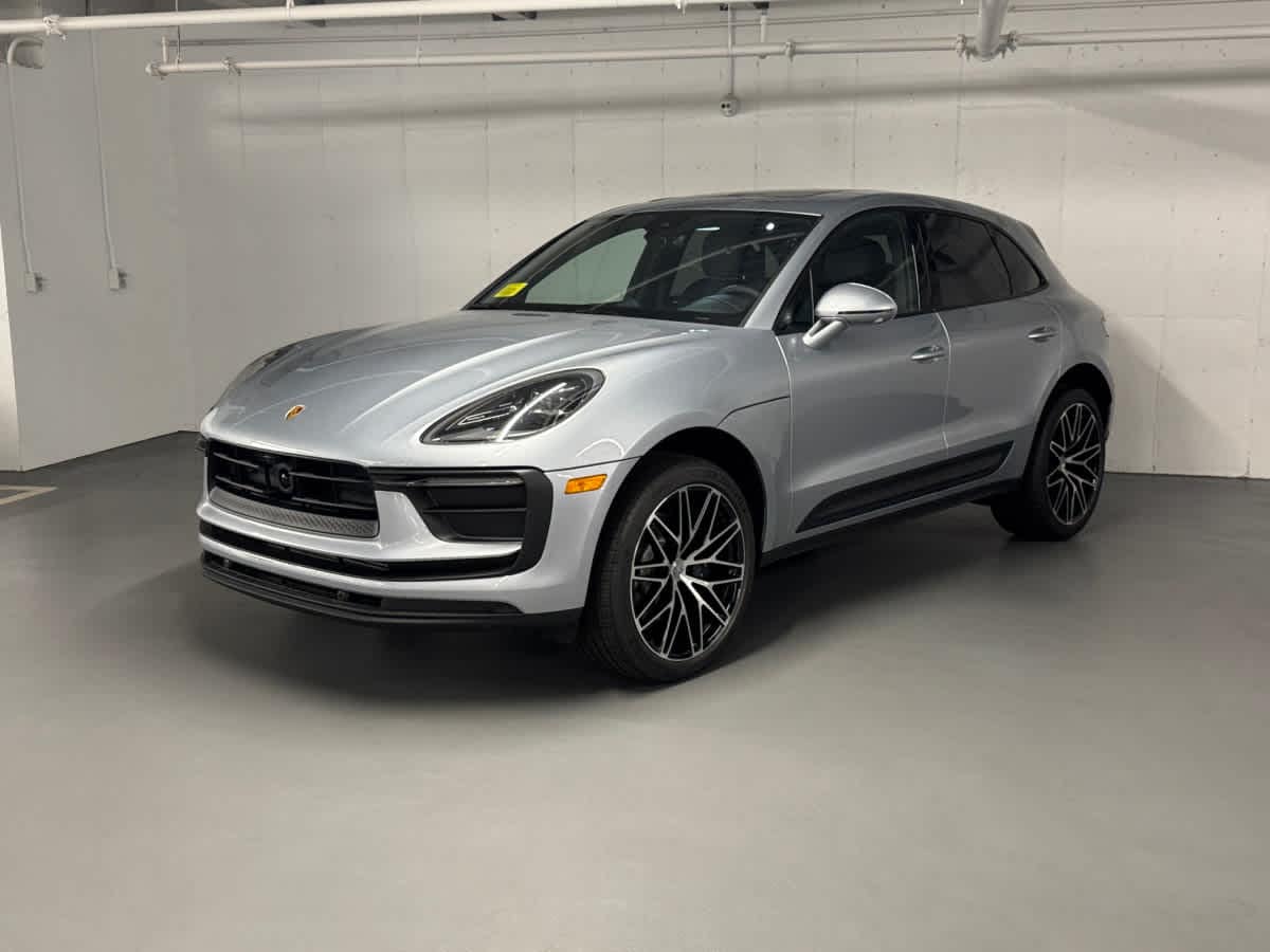 new 2025 Porsche Macan car