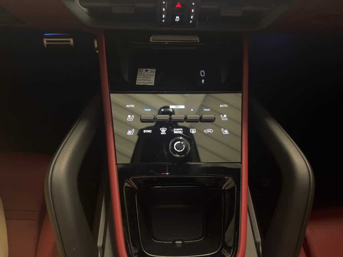 new 2026 Porsche Cayenne car