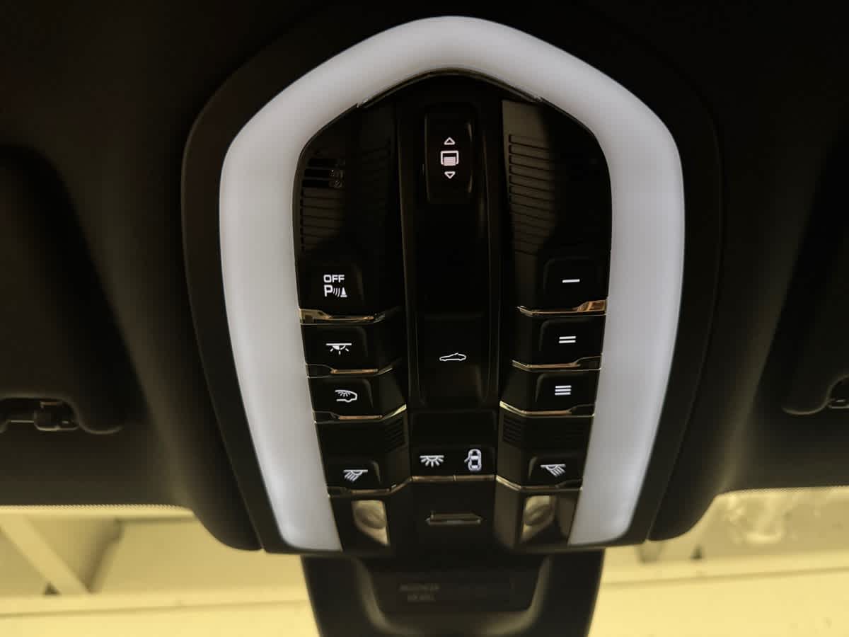 used 2020 Porsche Macan car, priced at $30,998