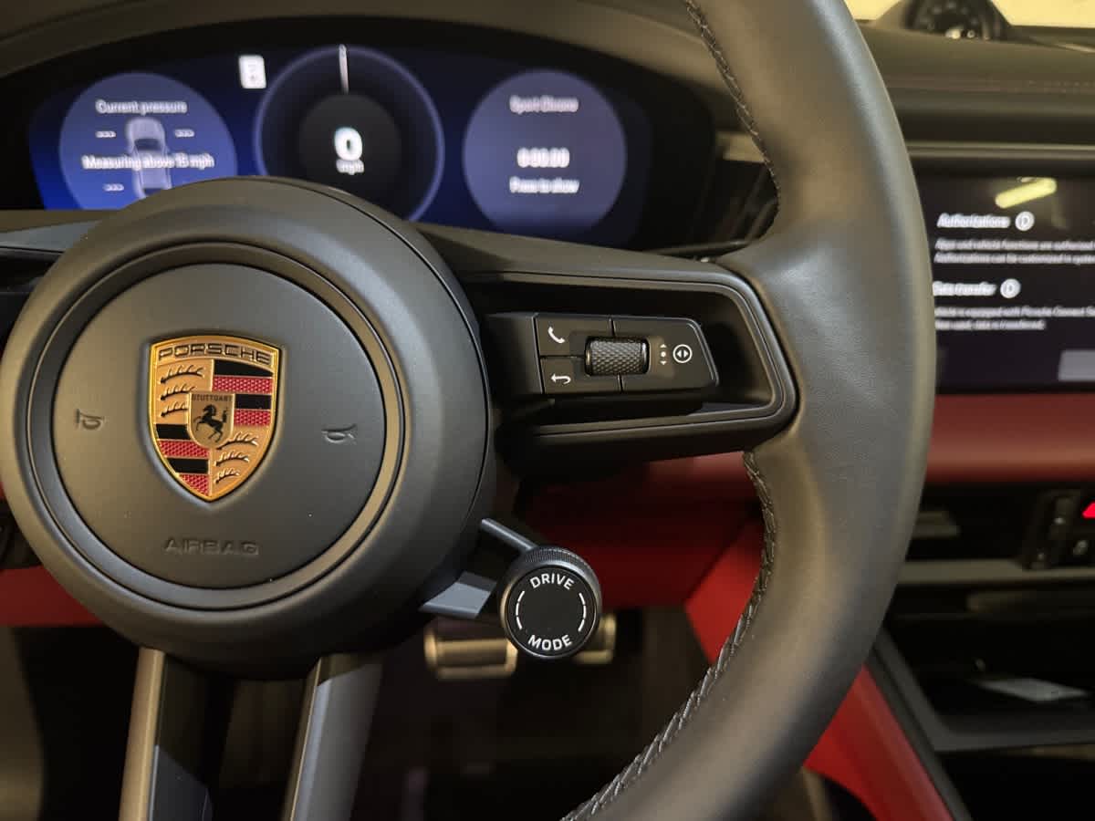 new 2025 Porsche Macan car