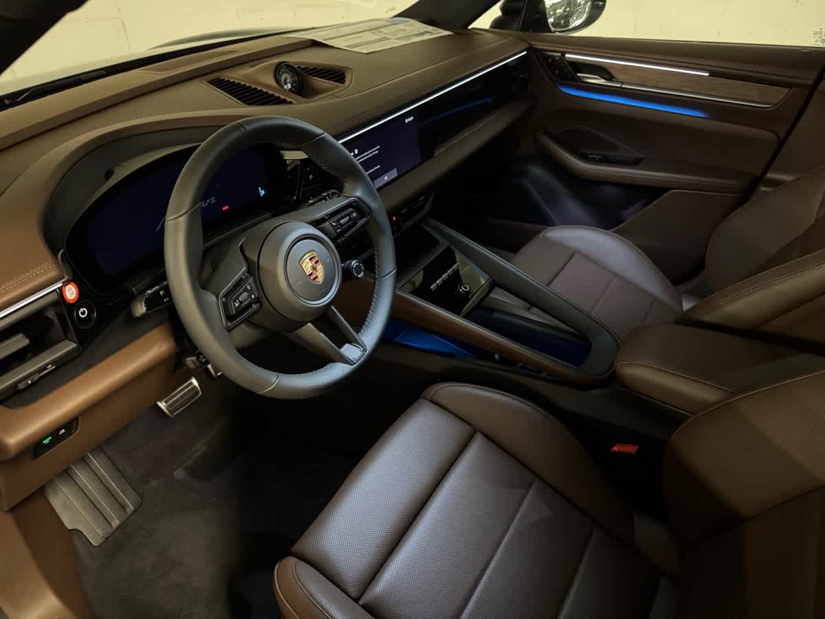 new 2025 Porsche Macan car