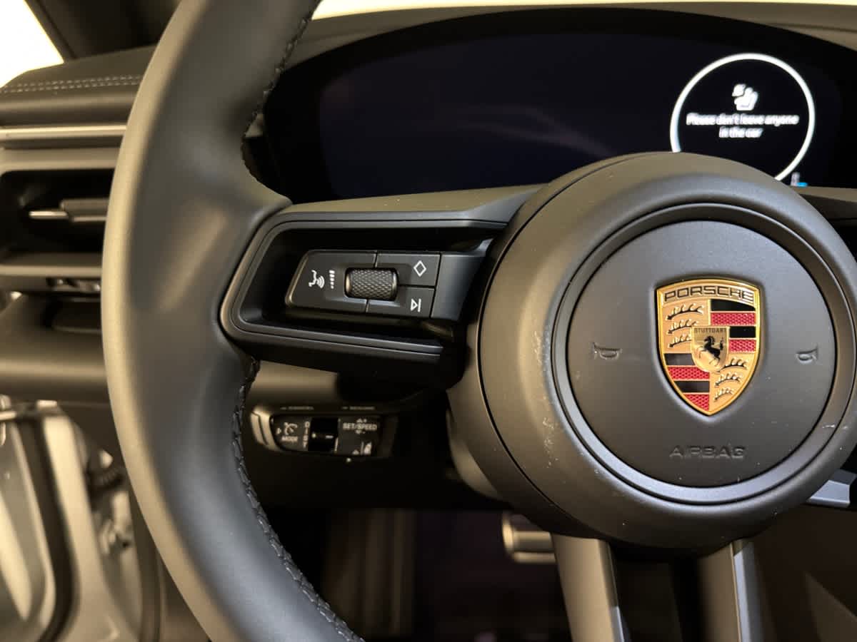 new 2025 Porsche Macan car