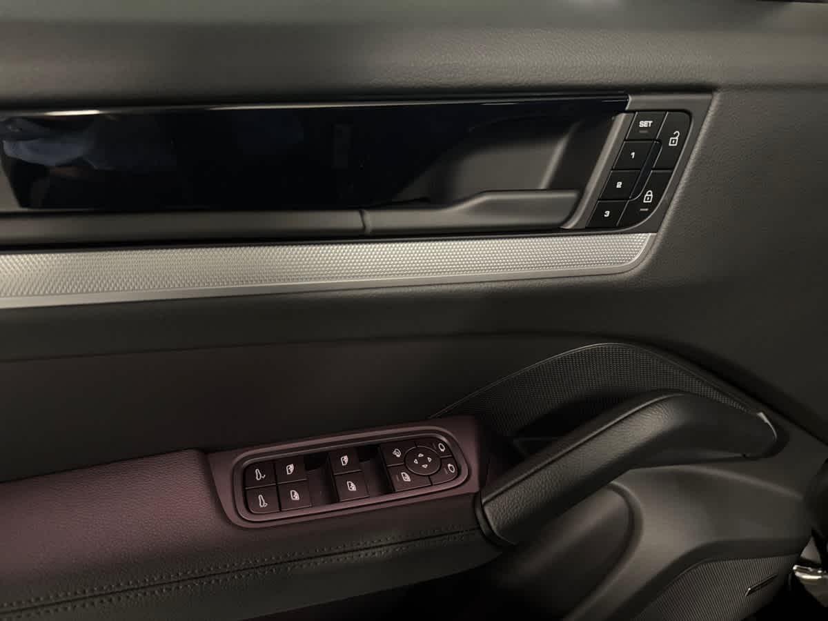 new 2026 Porsche Cayenne car