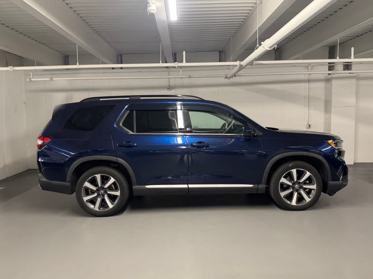 used 2023 Honda Pilot car, priced at $37,997