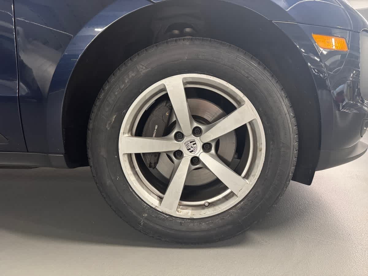 used 2020 Porsche Macan car, priced at $39,998
