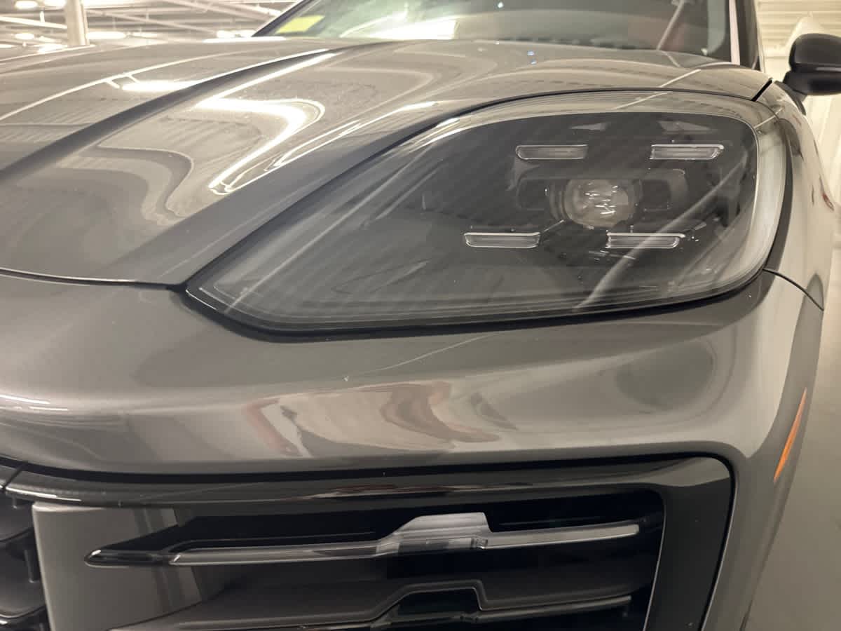 new 2025 Porsche Cayenne car