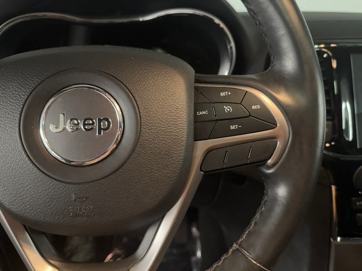 used 2019 Jeep Grand Cherokee car, priced at $27,998