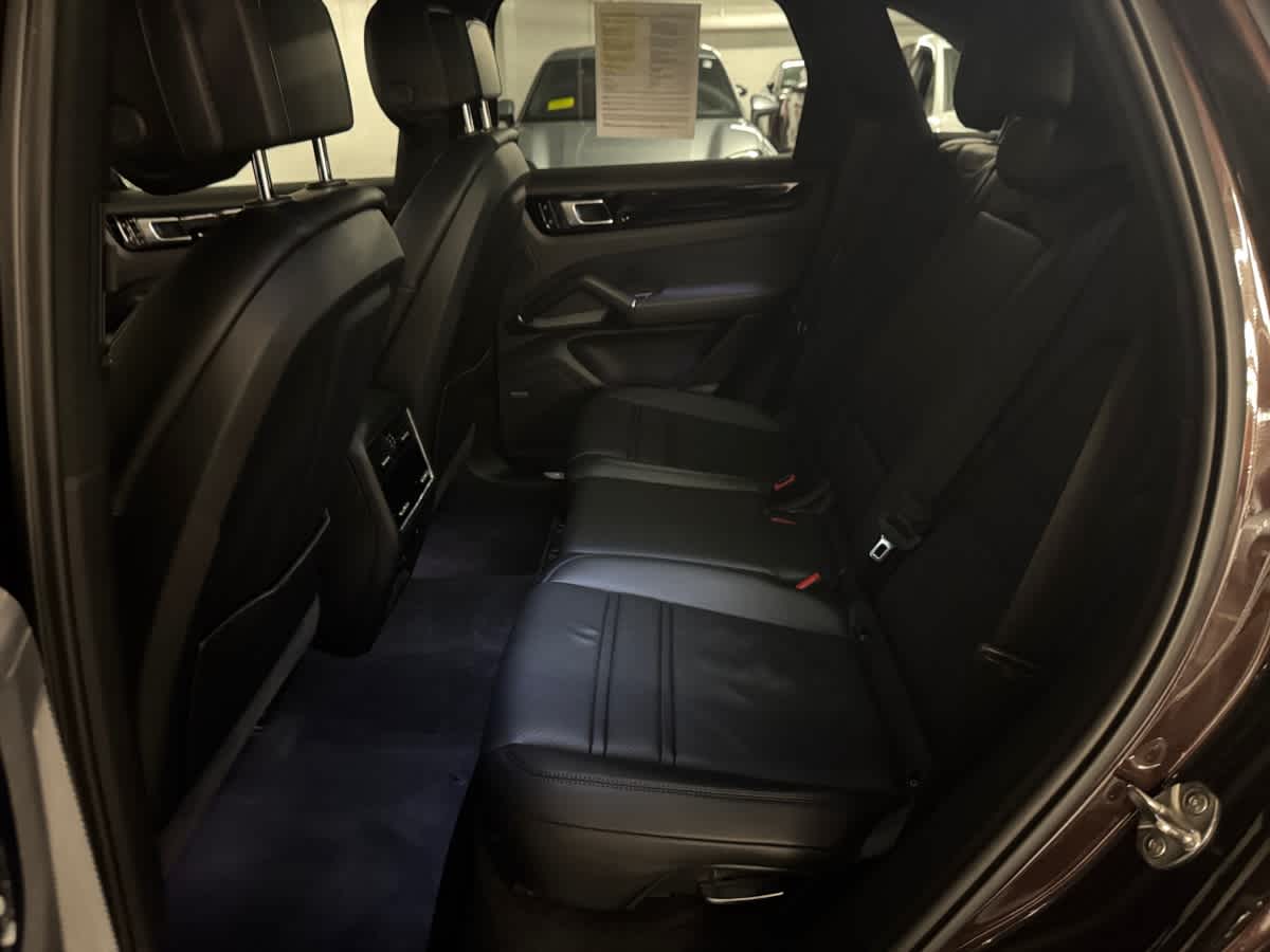 used 2020 Porsche Cayenne car, priced at $44,998