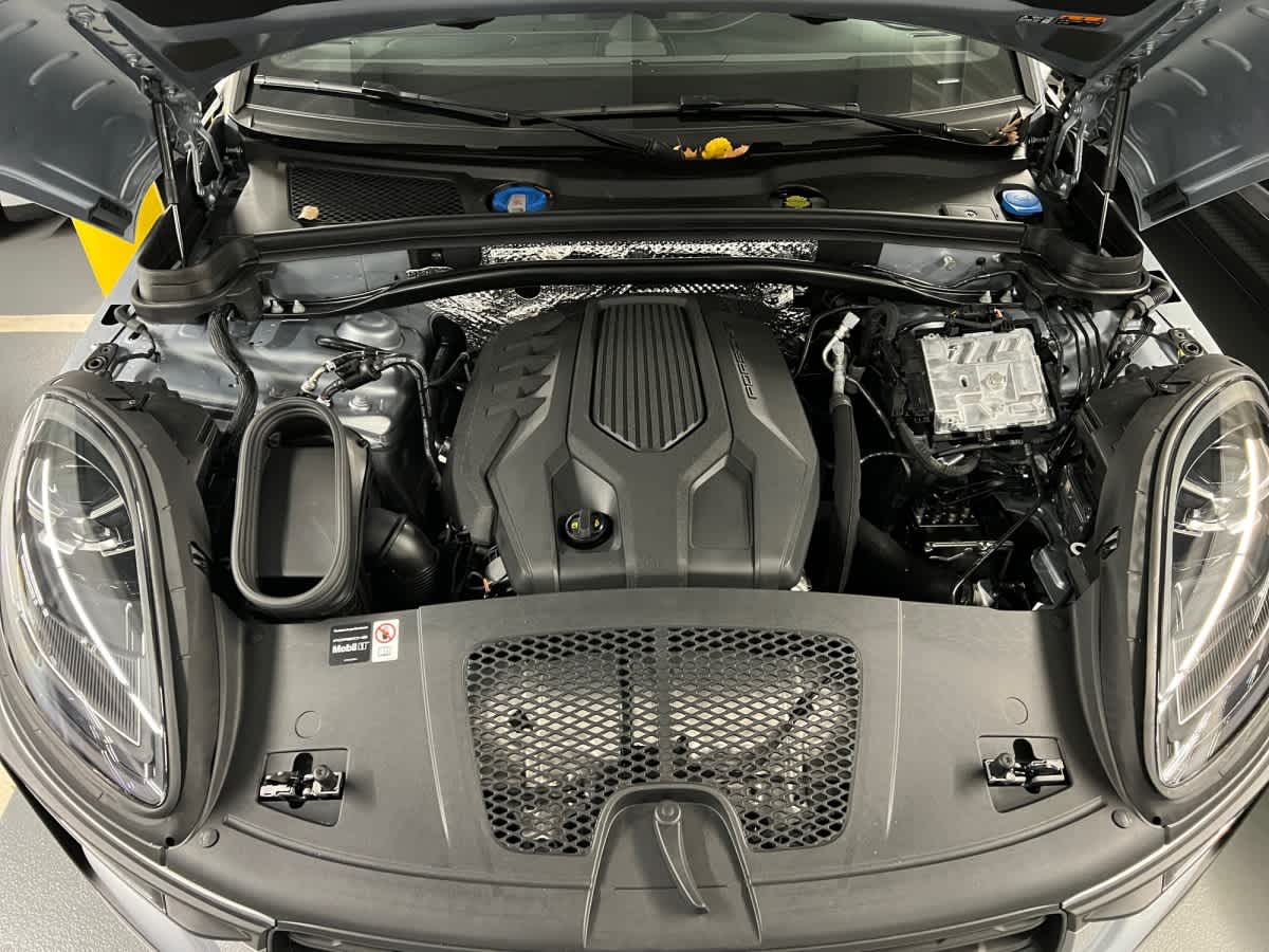 new 2026 Porsche Macan car