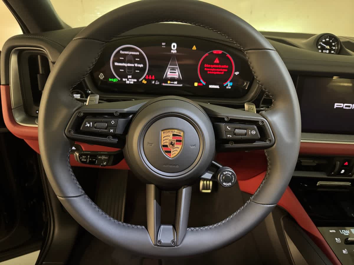 new 2025 Porsche Cayenne car