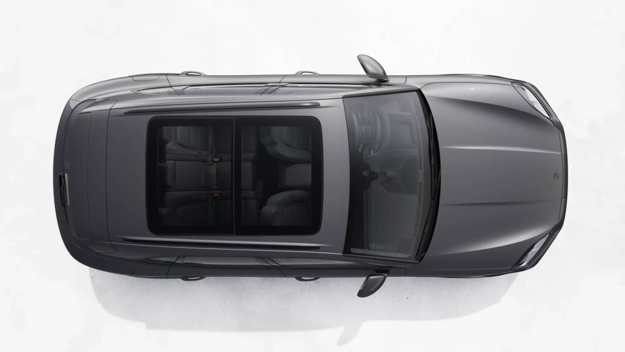 new 2026 Porsche Cayenne Turbo E-Hybrid car