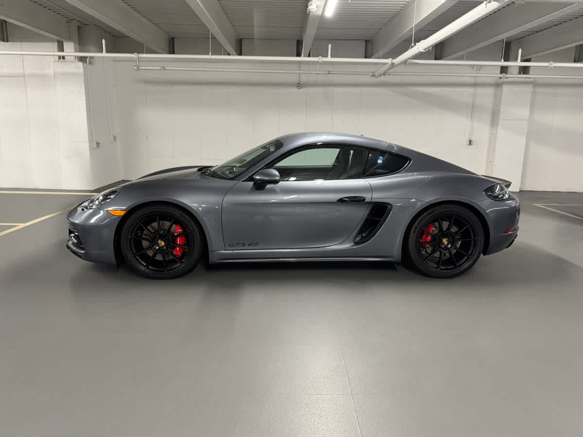 new 2025 Porsche 718 Cayman car