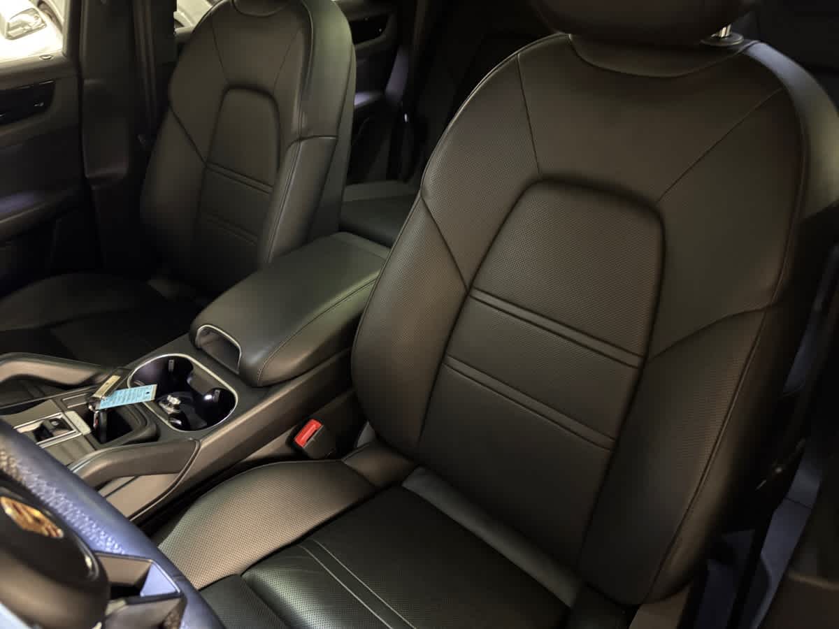 used 2020 Porsche Cayenne car, priced at $44,998
