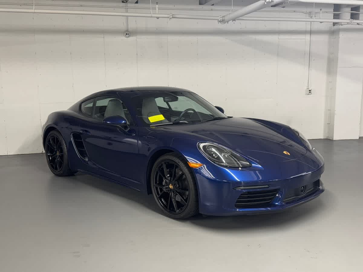 new 2025 Porsche 718 Cayman car
