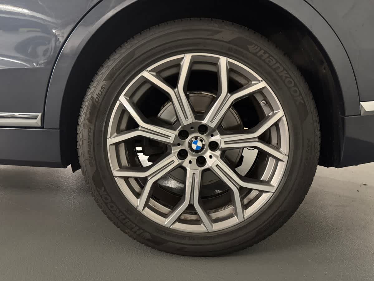 used 2021 BMW X7 car, priced at $33,497