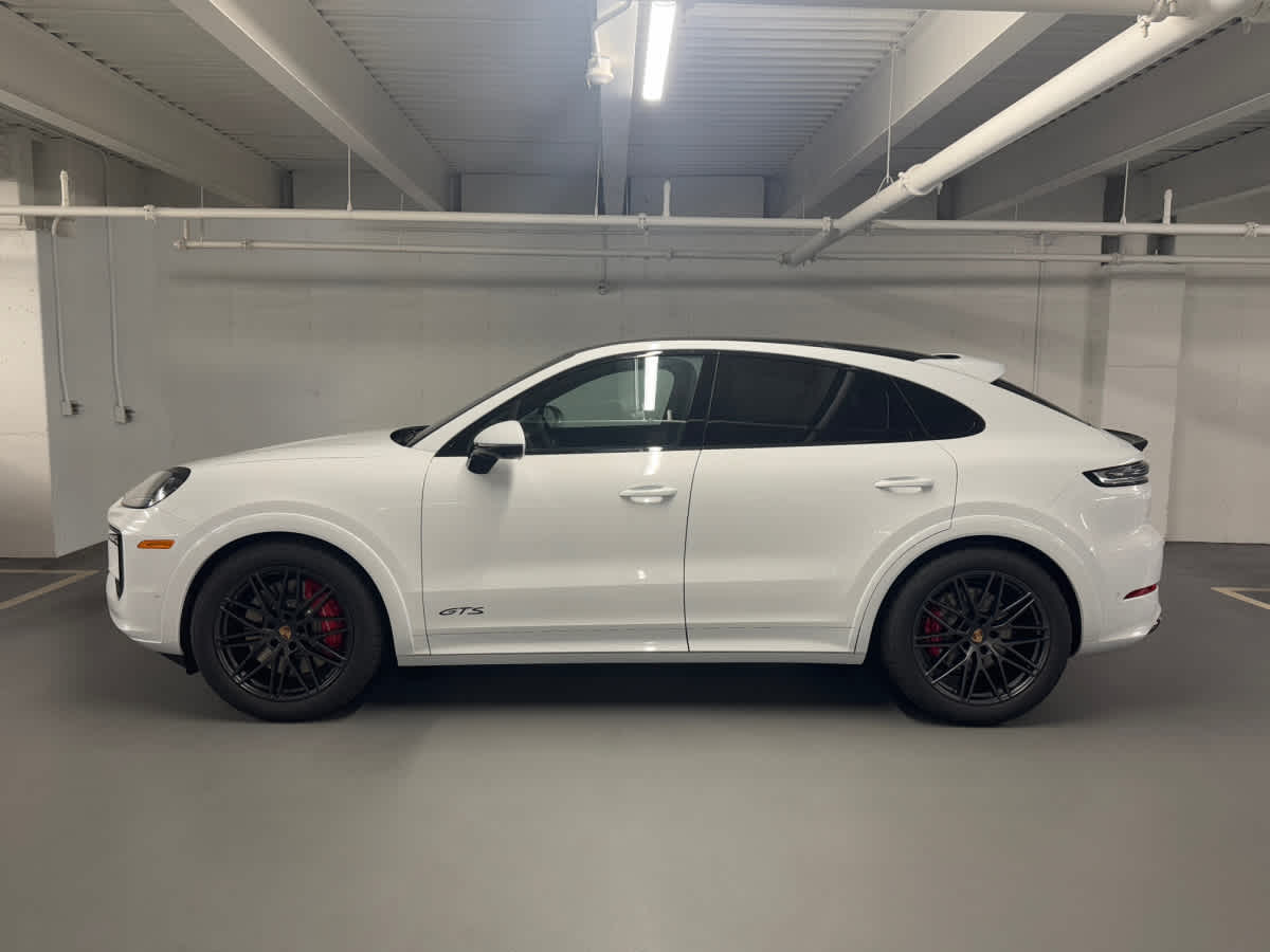 new 2026 Porsche Cayenne car