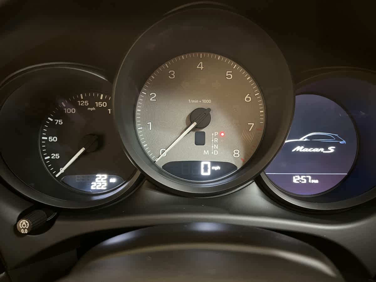 new 2026 Porsche Macan car