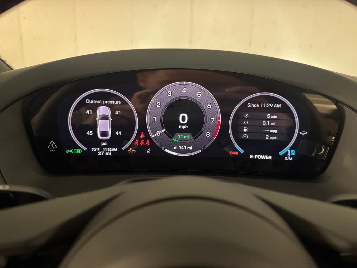 new 2025 Porsche Panamera car