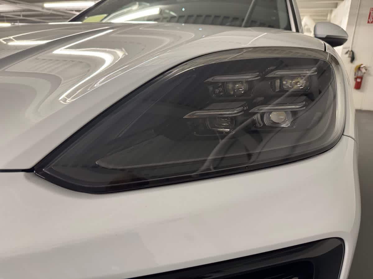 new 2026 Porsche Cayenne car