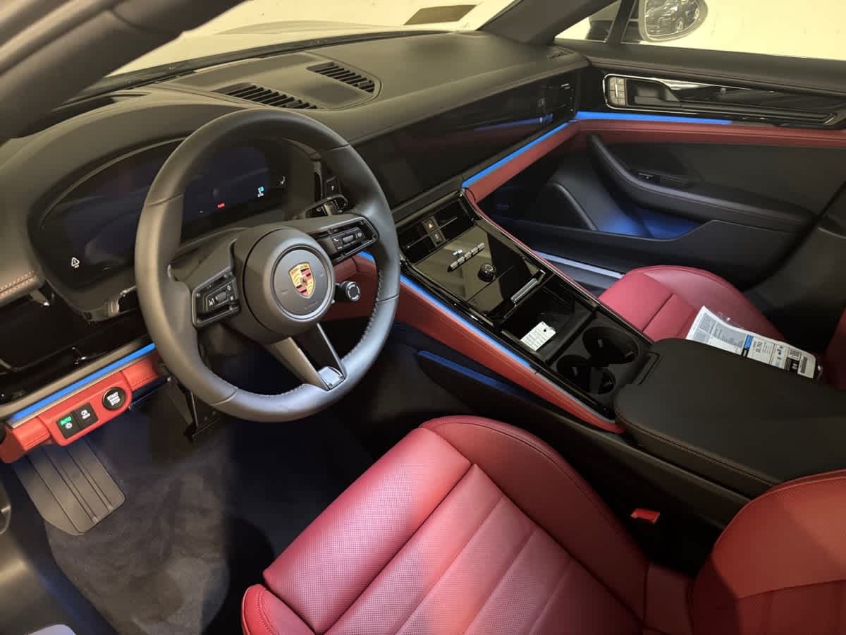 new 2025 Porsche Panamera car