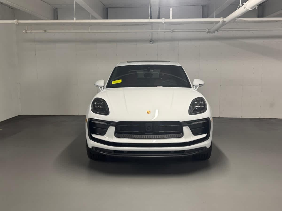 new 2026 Porsche Macan car