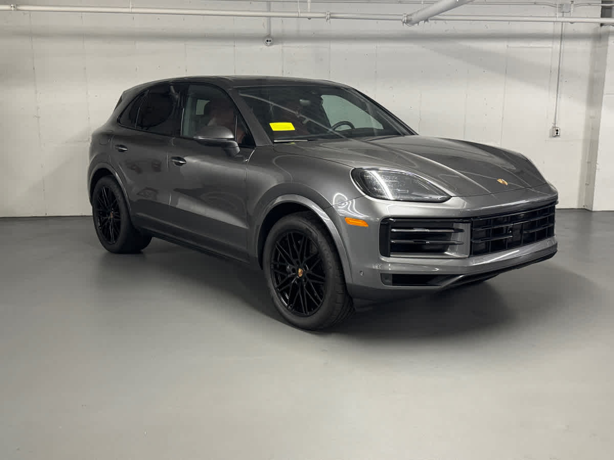new 2025 Porsche Cayenne car