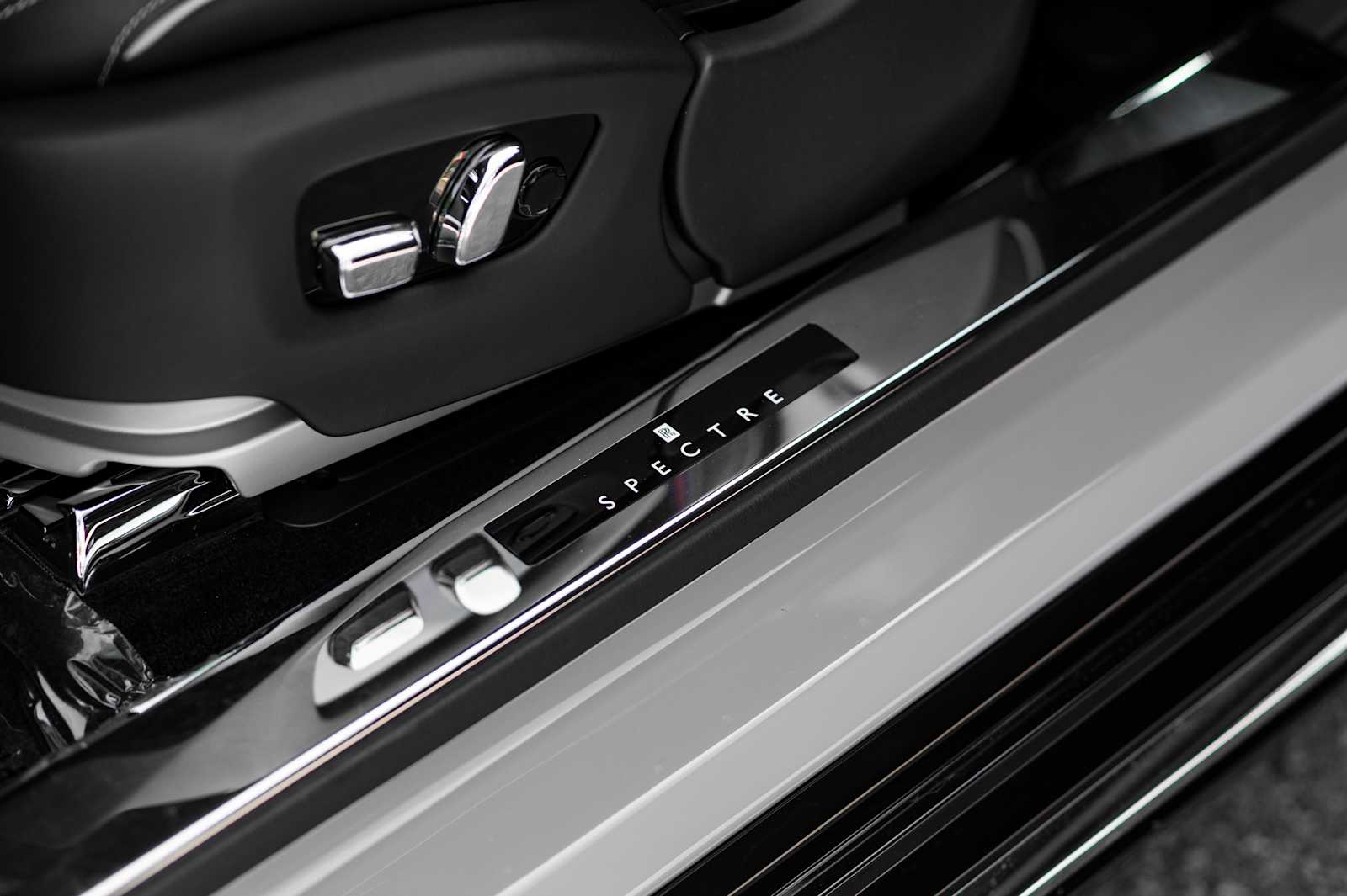 used 2024 Rolls-Royce Spectre car, priced at $521,575