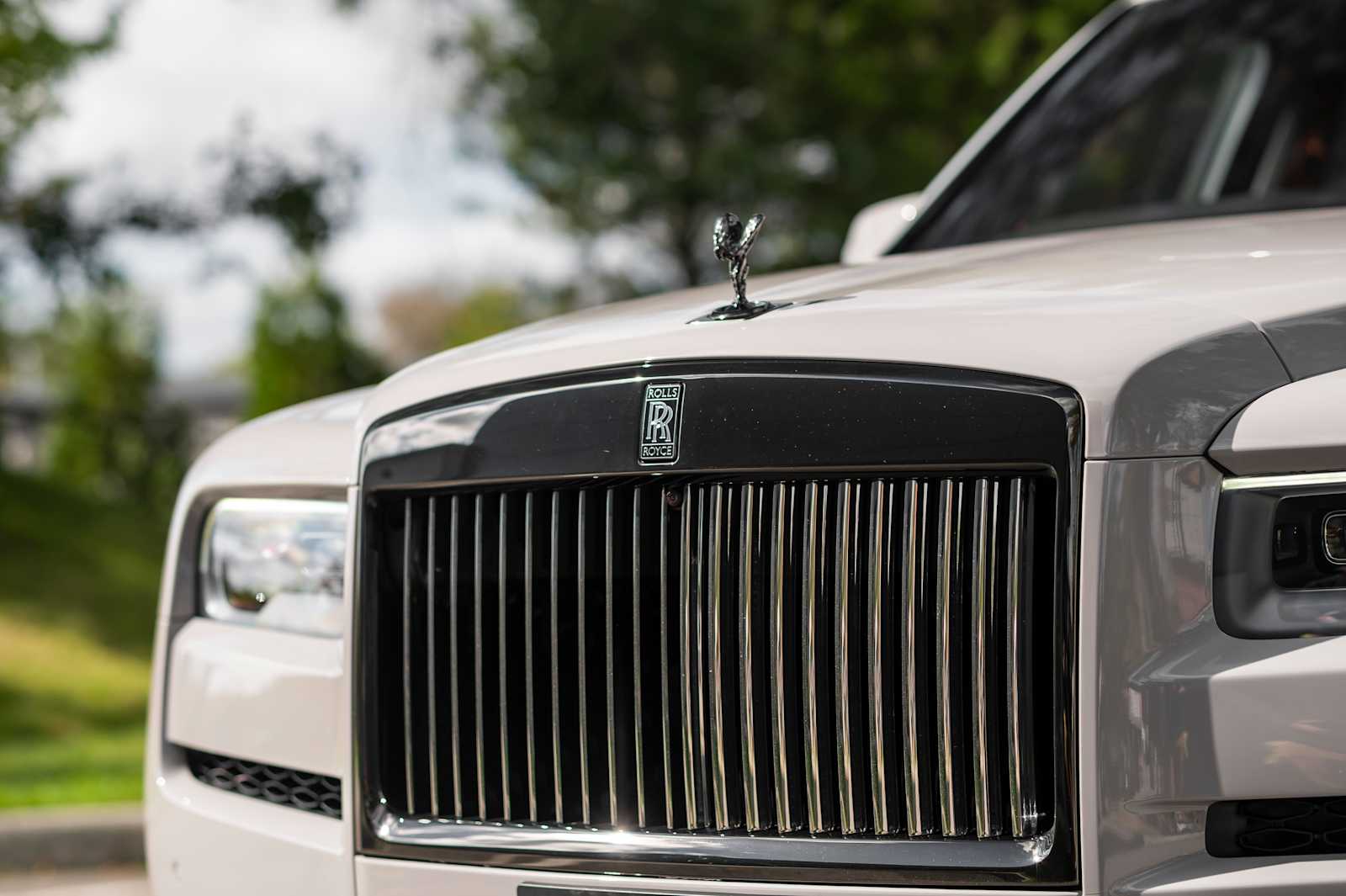 used 2024 Rolls-Royce Cullinan car, priced at $418,497