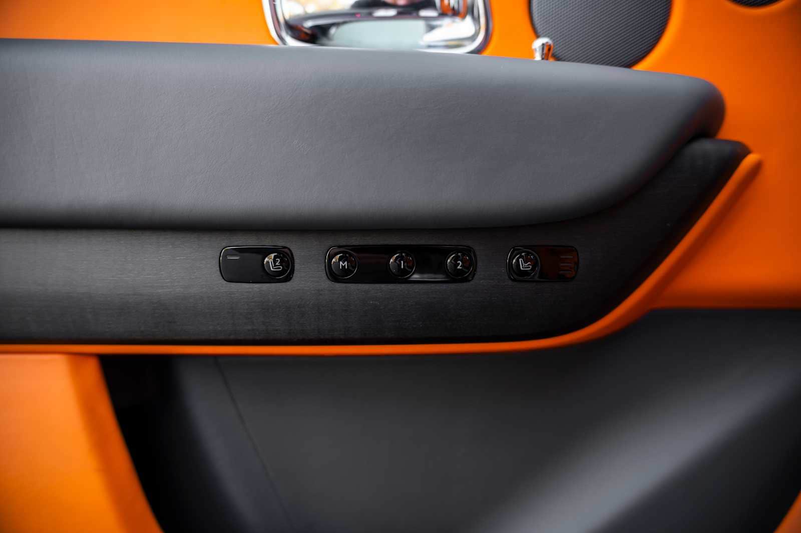 used 2022 Rolls-Royce Cullinan car, priced at $290,497