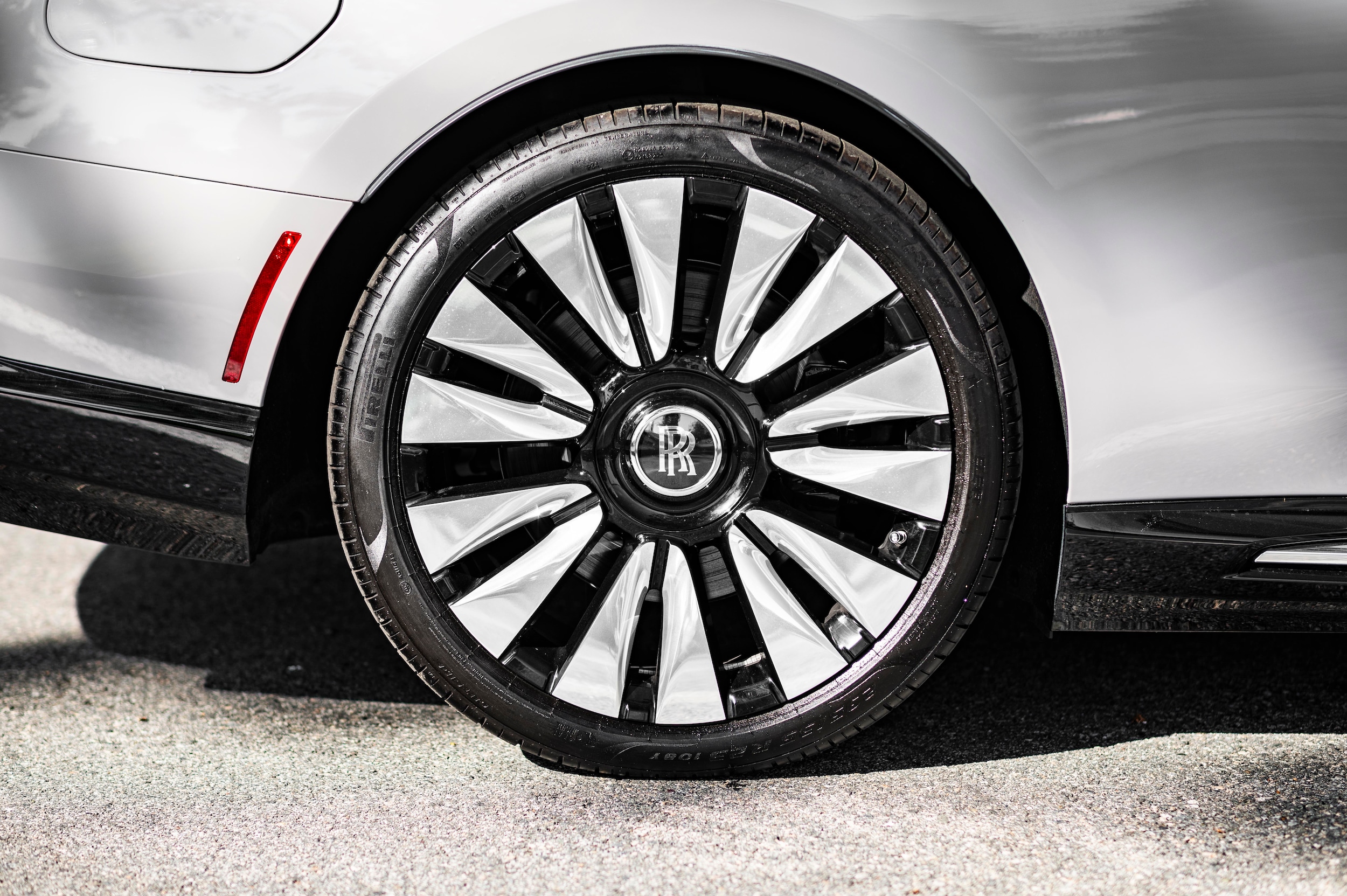 used 2024 Rolls-Royce Spectre car, priced at $384,998