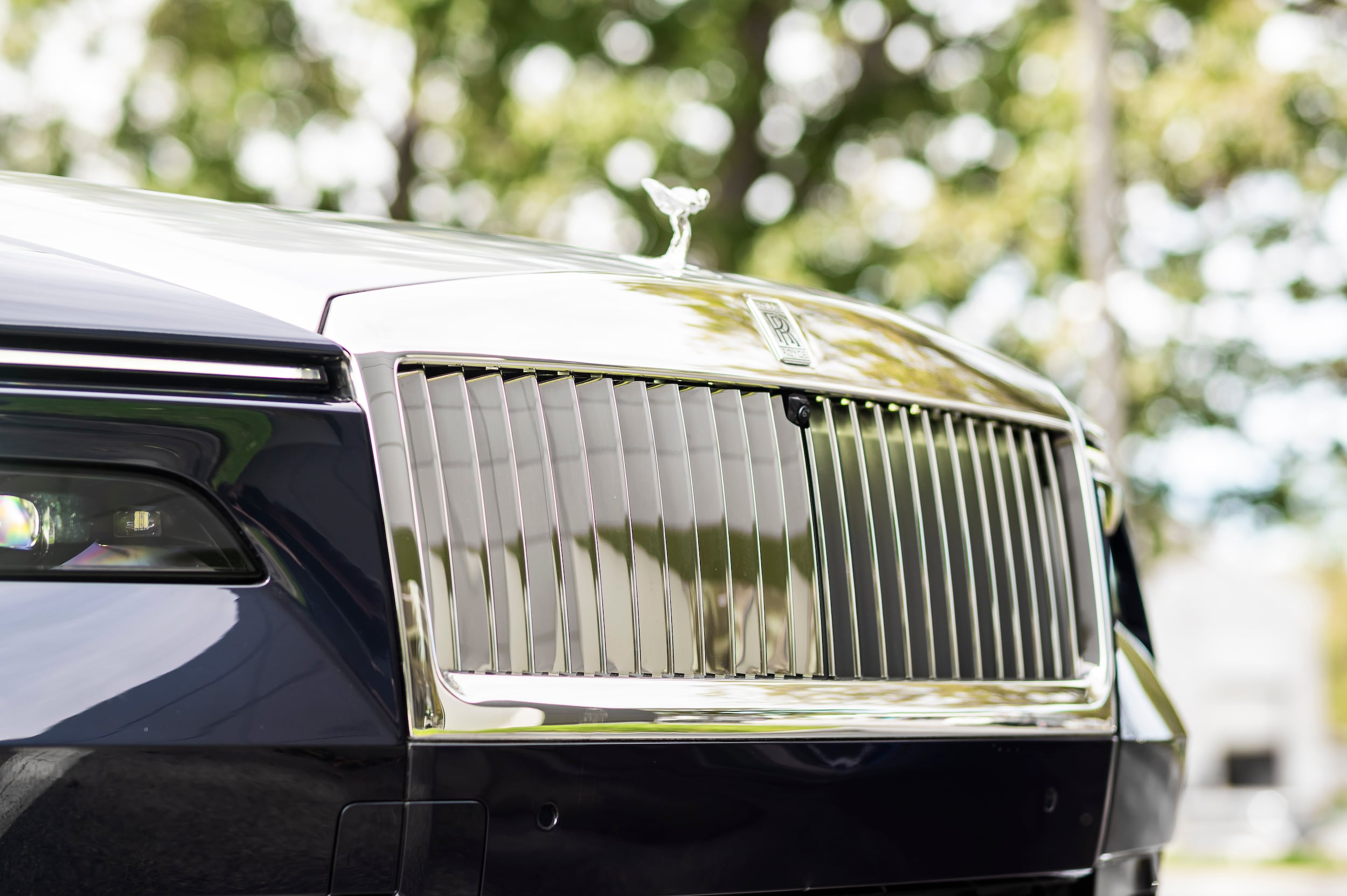 used 2024 Rolls-Royce Spectre car, priced at $384,998