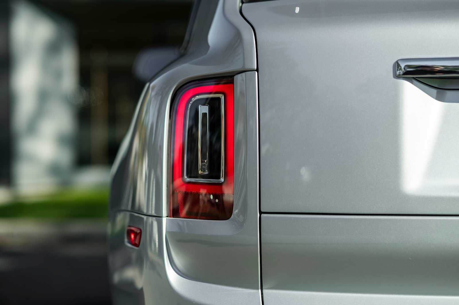 used 2022 Rolls-Royce Cullinan car, priced at $290,497