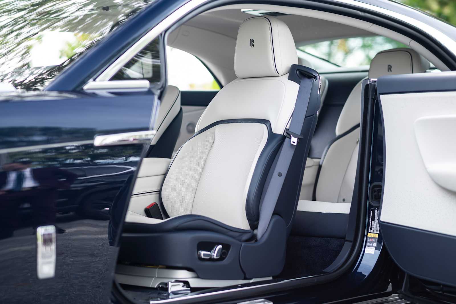 used 2024 Rolls-Royce Spectre car, priced at $429,499