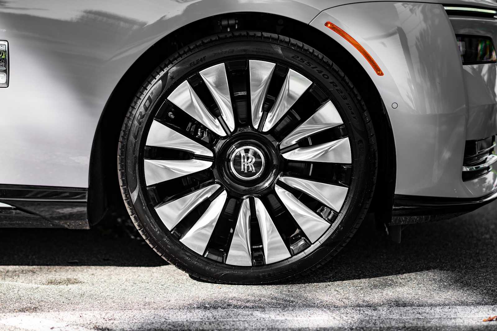 used 2024 Rolls-Royce Spectre car, priced at $521,575