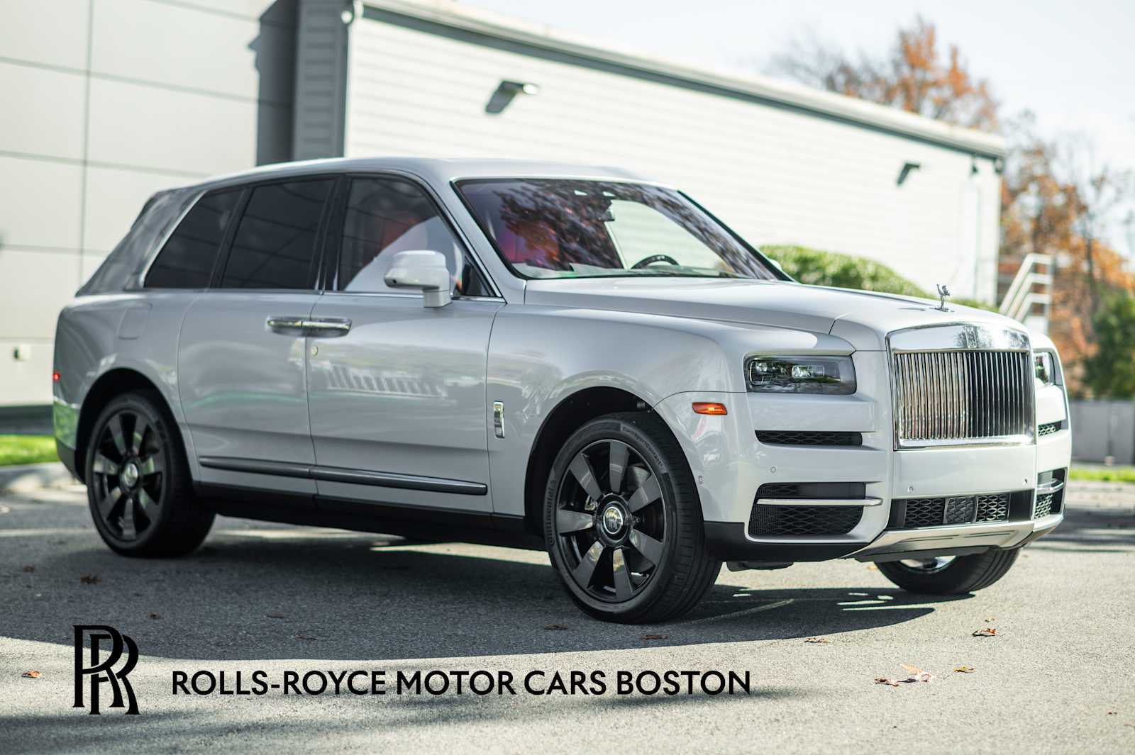 used 2022 Rolls-Royce Cullinan car, priced at $290,497