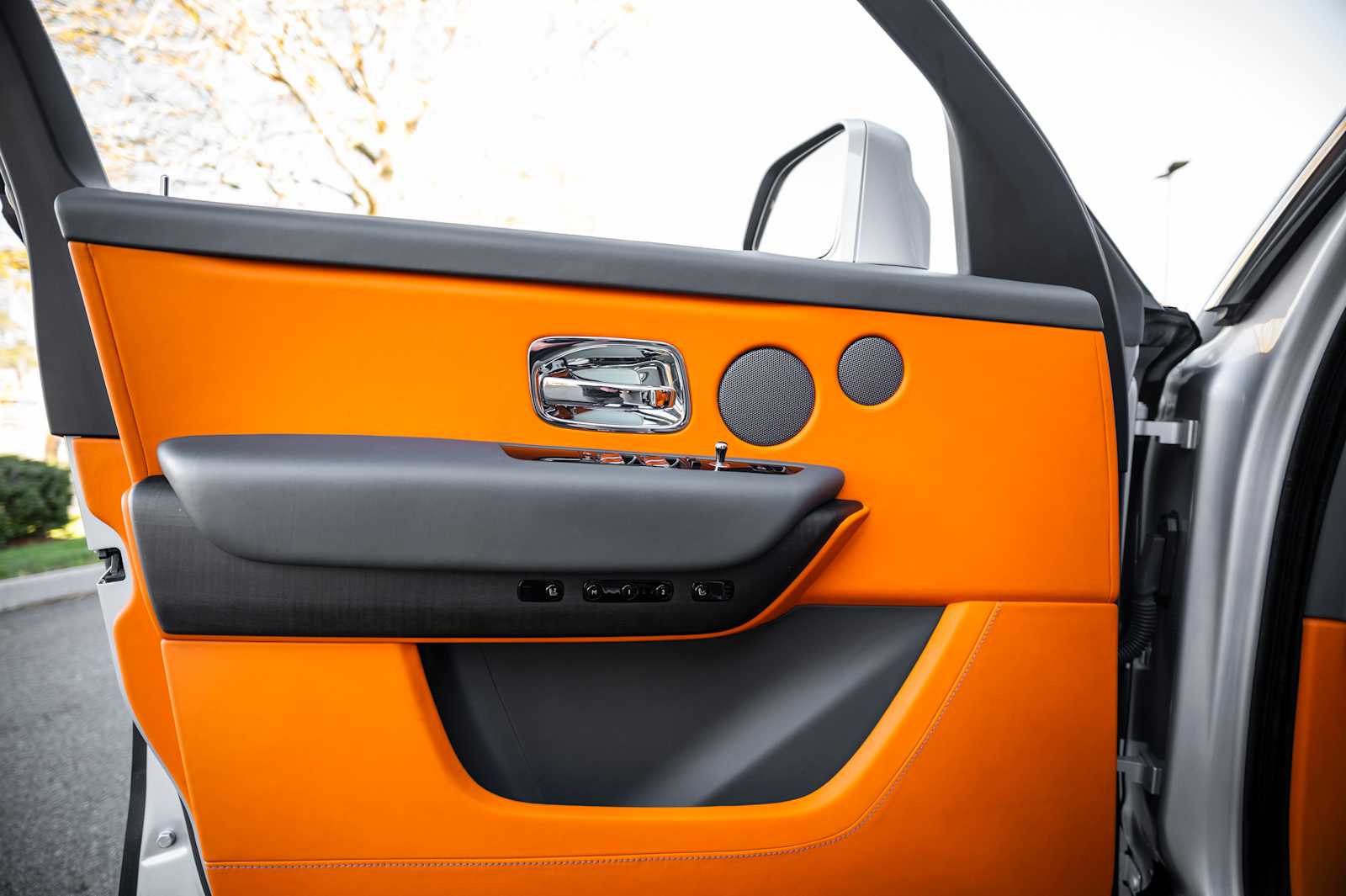 used 2022 Rolls-Royce Cullinan car, priced at $290,497