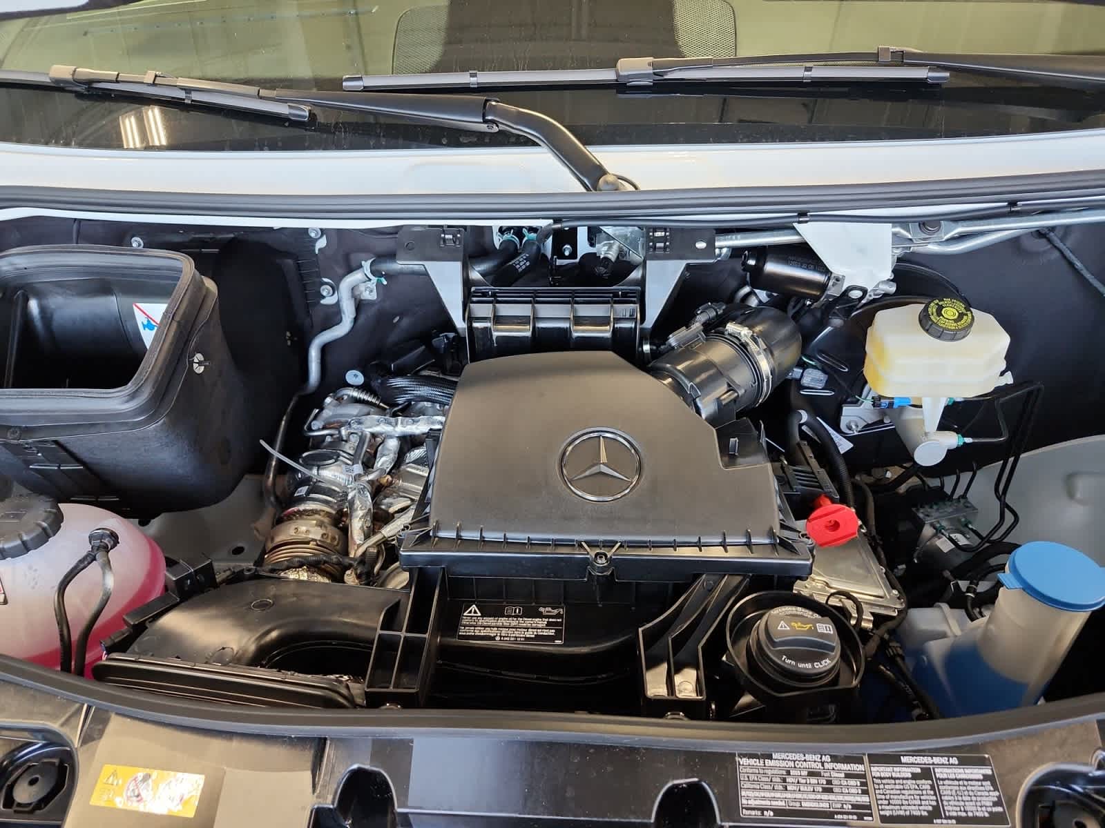 new 2025 Mercedes-Benz Sprinter 2500 car