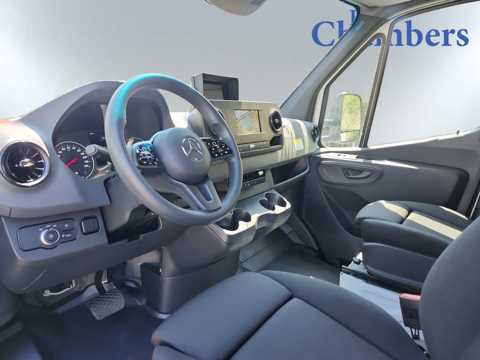 new 2024 Mercedes-Benz Sprinter 3500 XD Chassis car