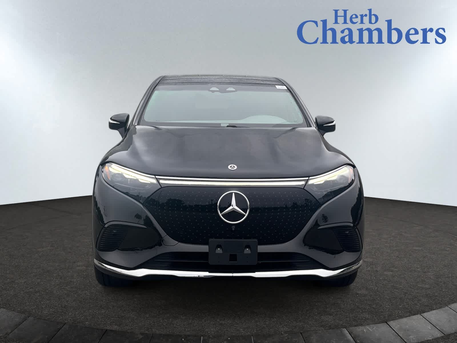 new 2025 Mercedes-Benz EQS 450 car