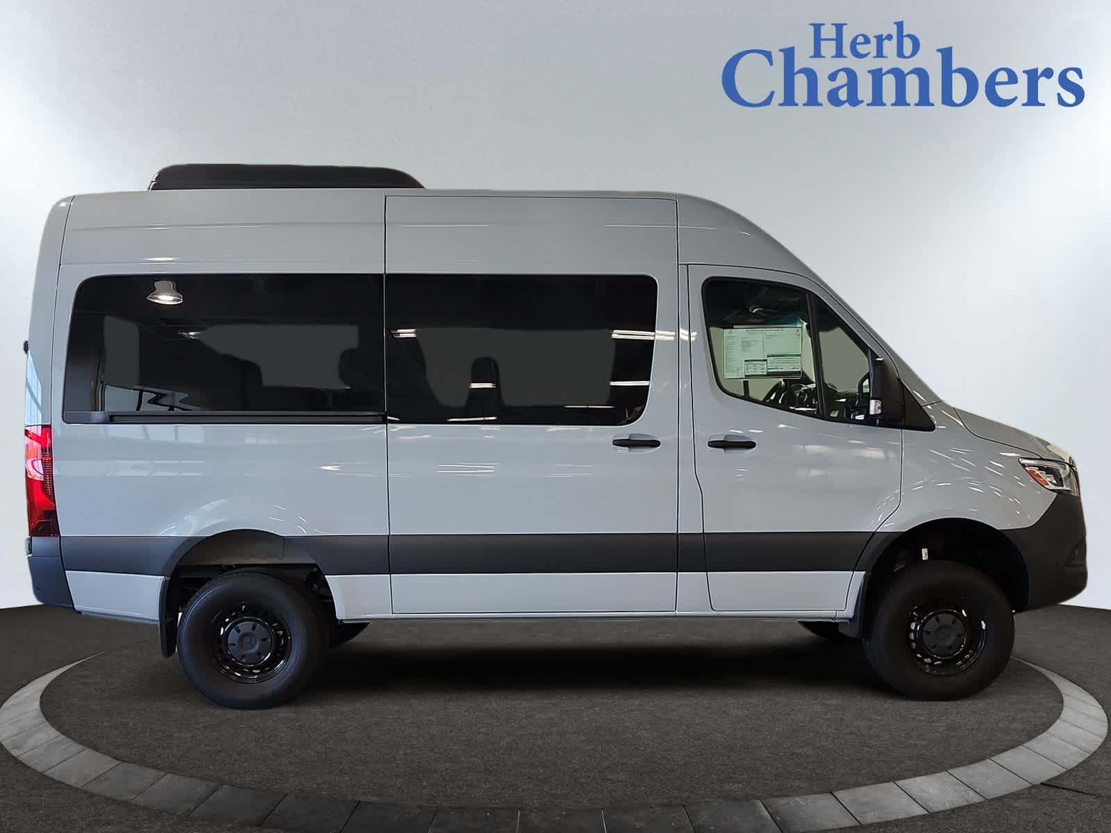 new 2024 Mercedes-Benz Sprinter 2500 car