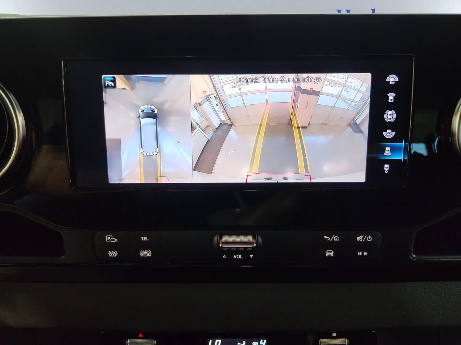 new 2024 Mercedes-Benz Sprinter 2500 car