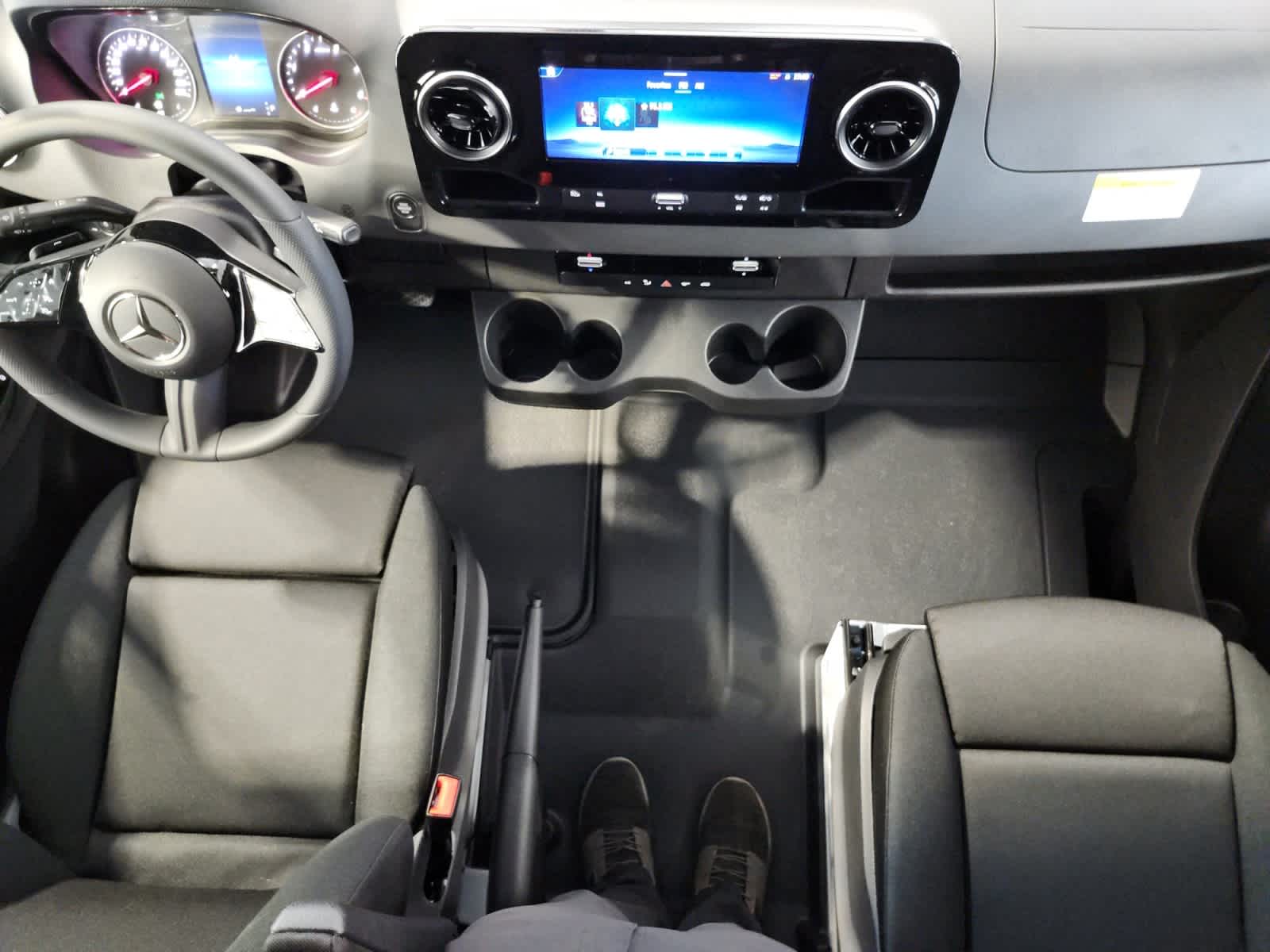 new 2025 Mercedes-Benz Sprinter 2500 car