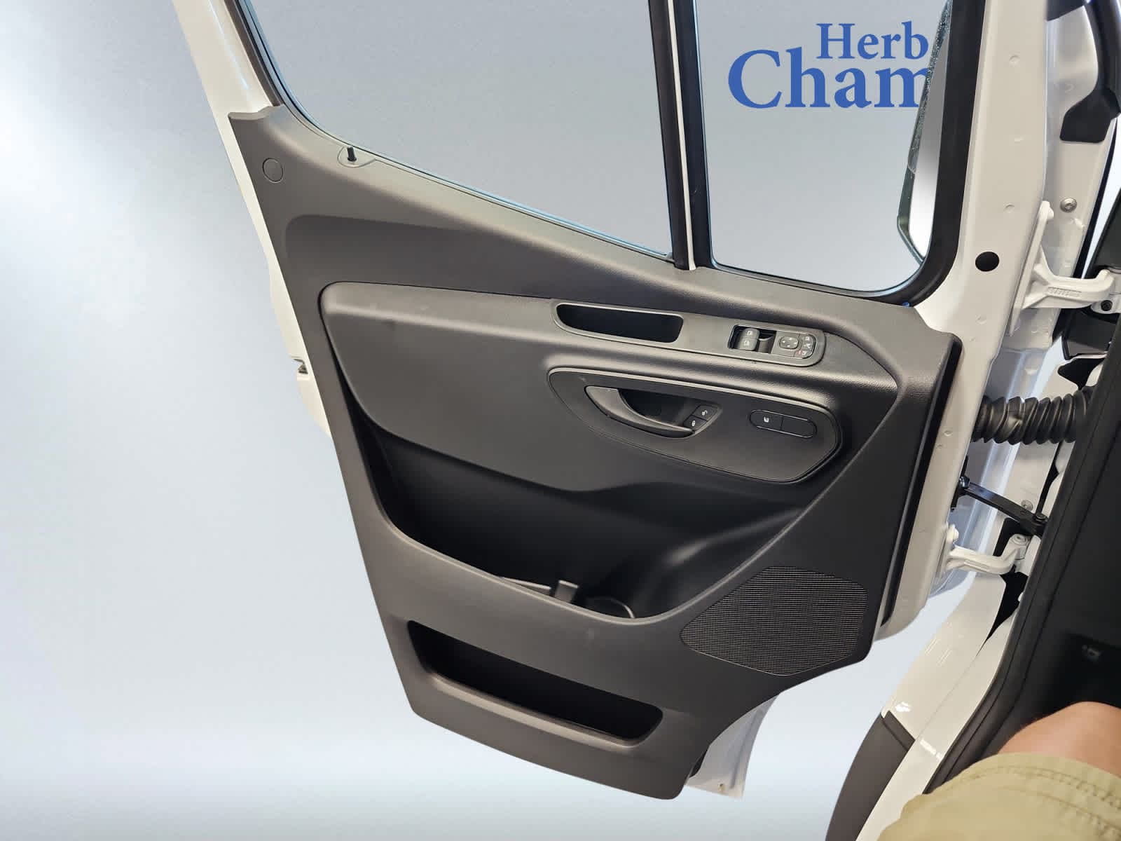new 2025 Mercedes-Benz Sprinter 2500 car