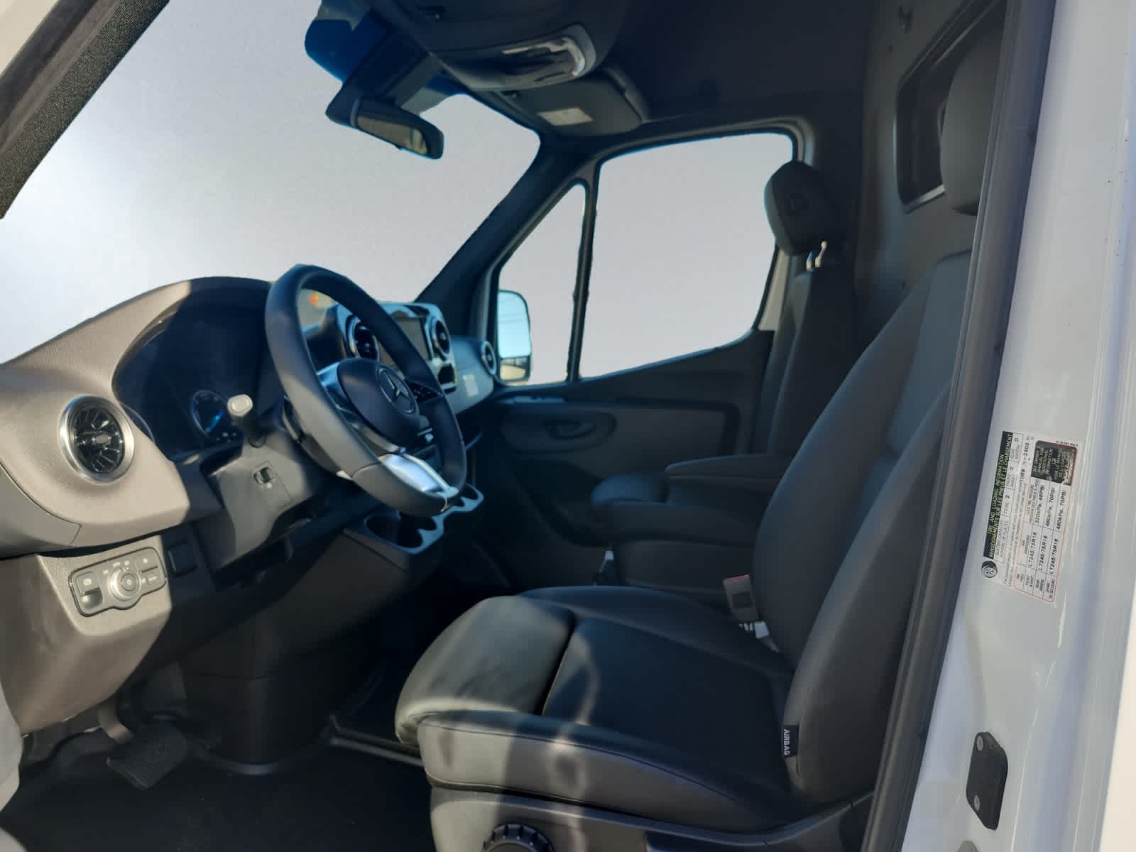 new 2024 Mercedes-Benz eSprinter 2500 car
