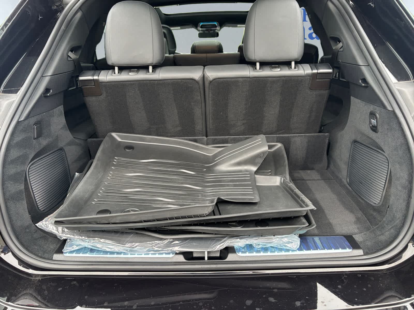 new 2025 Mercedes-Benz EQS 450 car